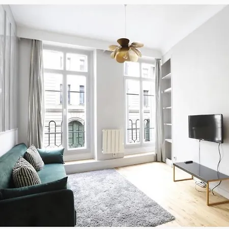Apartment Le Pinky Bird - 1er Paris