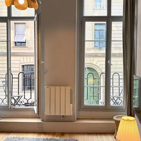 Le Pinky Bird - 1er Apartment