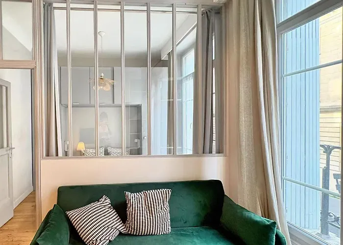 Le Pinky Bird - 1er * París